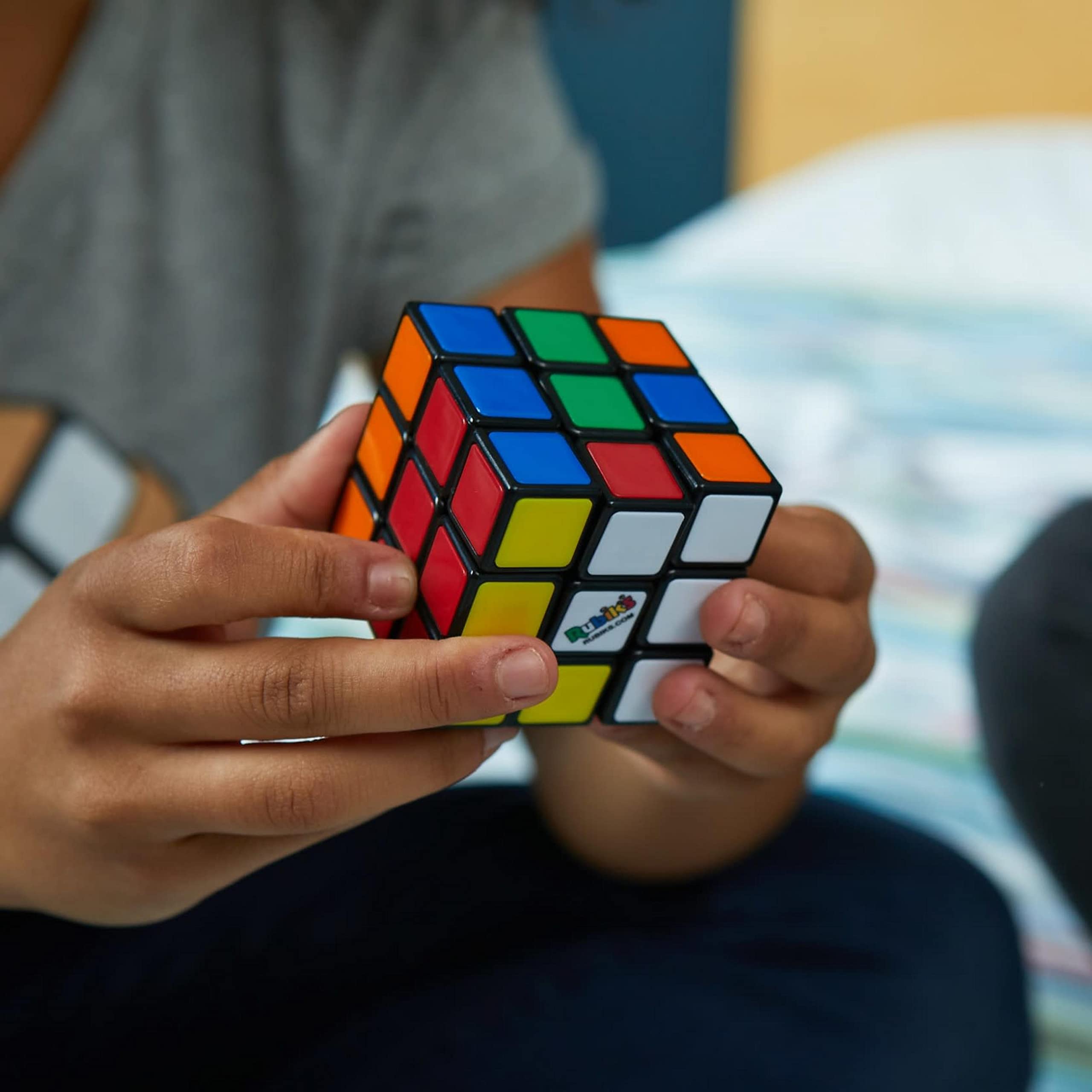 rubik-s-3x3-cube-6063192-cube-enfant-8-ans-sans-autocollants image 3
